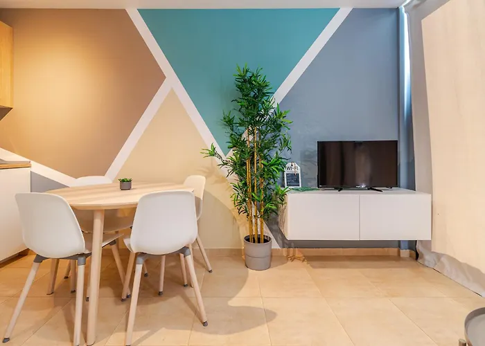 Flatguest Cotillomar