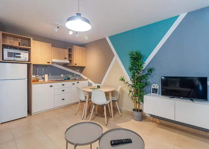 Flatguest Cotillomar شقة