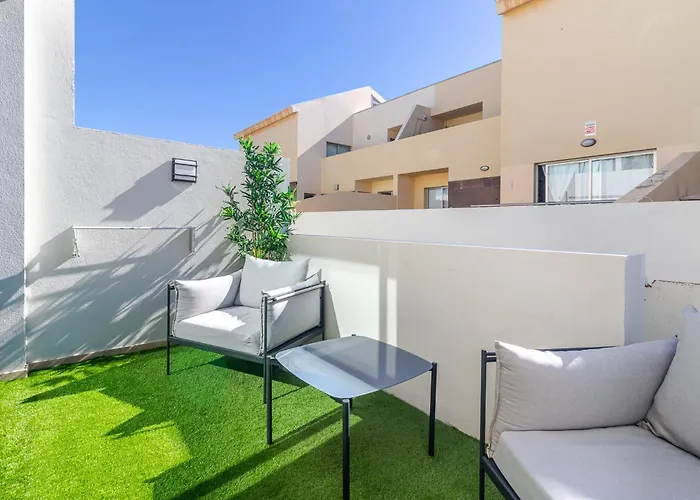 Flatguest Cotillomar Cotillo