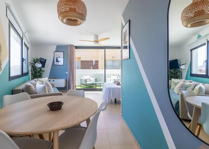 Flatguest Cotillomar *