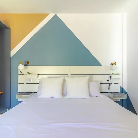 Flatguest Cotillomar Apartment