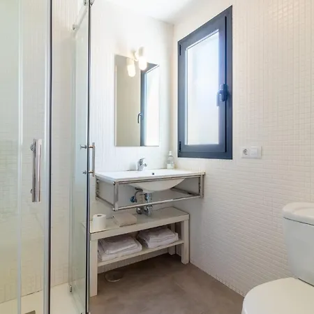 Flatguest Cotillomar *