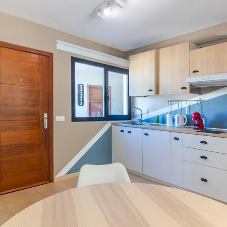 Flatguest Cotillomar *